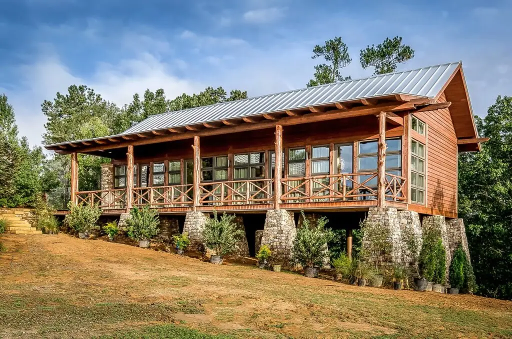 Martin Cabin 1